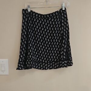 LOFT Black and White Leaf Pattern Mini Skirt